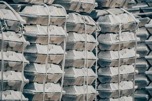 Aluminium Aluminium